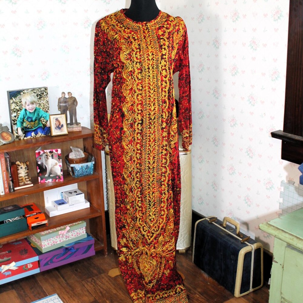 Vintage Embroidered Red Maxi Boho Ethnic Kaftan Dress, Small-Medium, Tall